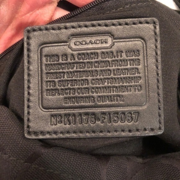 Coach black signature convertible duffel bag - Picture 11 of 14